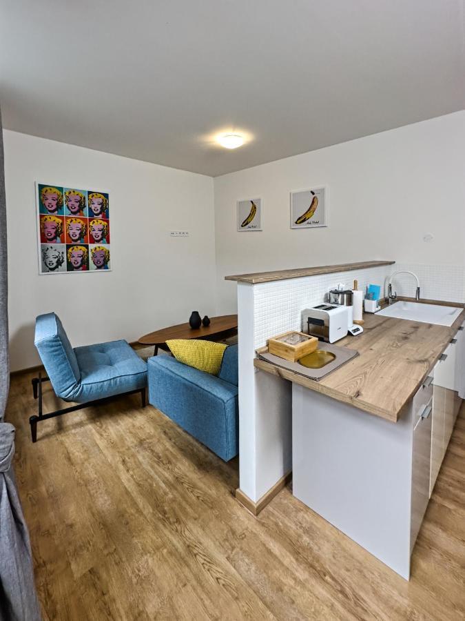 Gallery Apartments Liberec Exterior foto