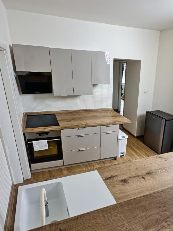 Gallery Apartments Liberec Exterior foto