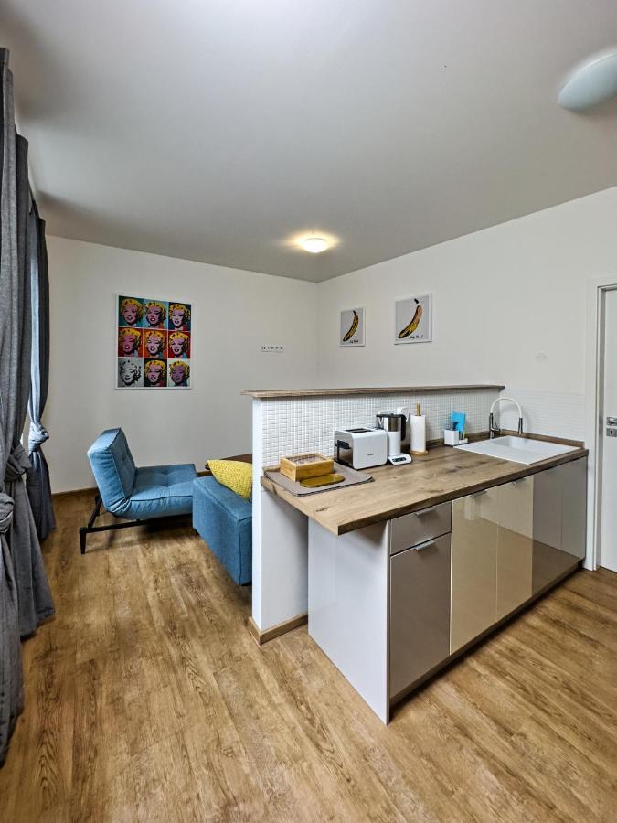 Gallery Apartments Liberec Exterior foto